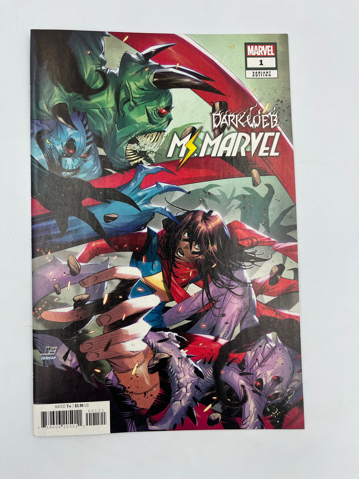 Dark web Ms Marvel #1