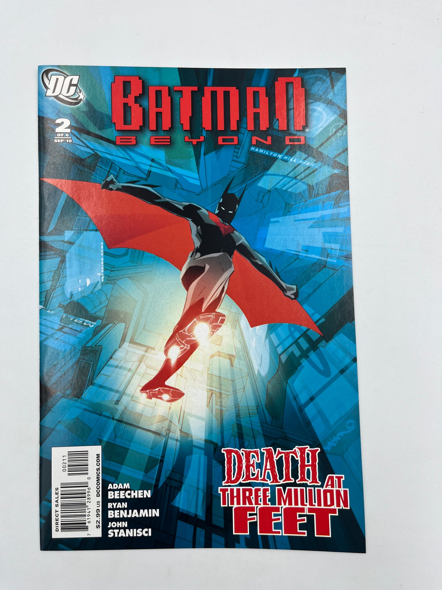 Batman beyond #2