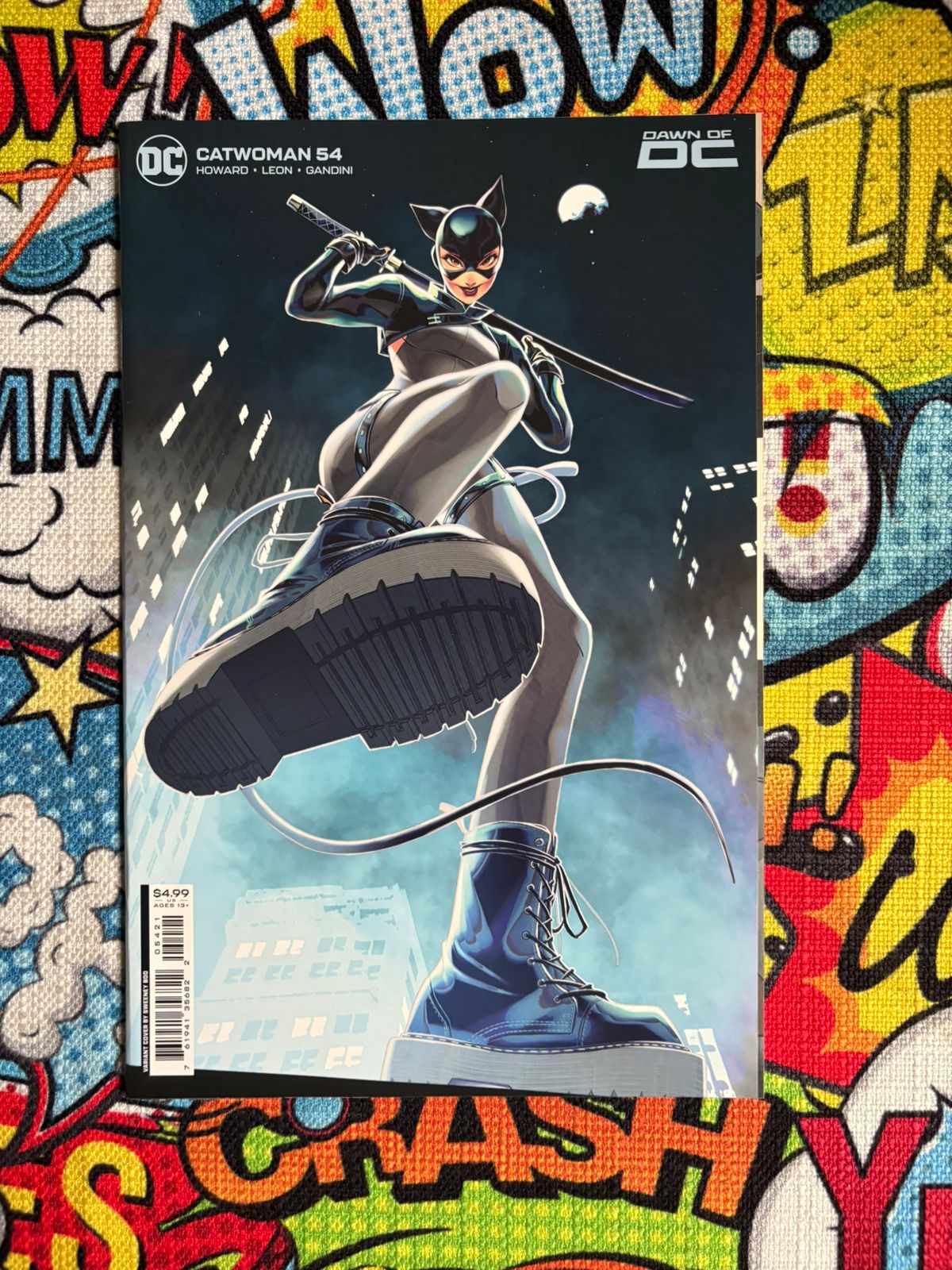 Catwoman #54