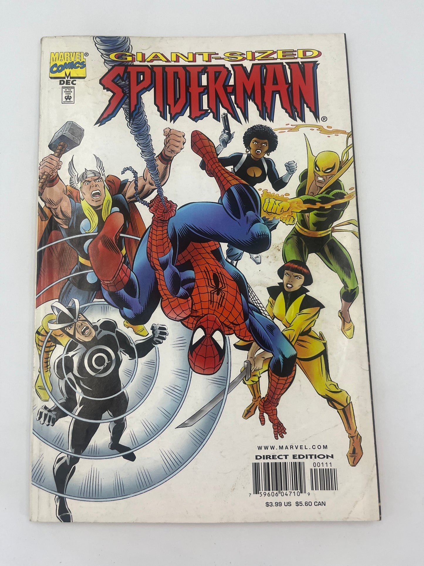 Giant Size Spider-man