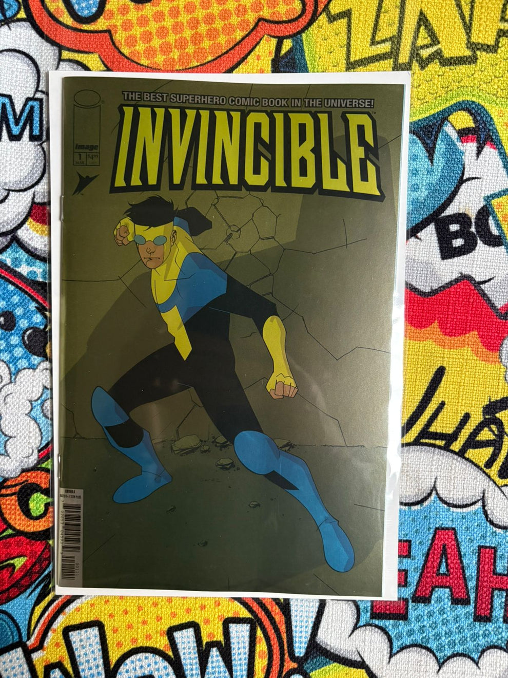 Invincible #1 – Comics Must Have